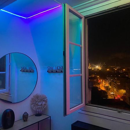 Appartement Vue Tour Eiffel Ligne 14 A Cote De Paris Gentilly Kültér fotó