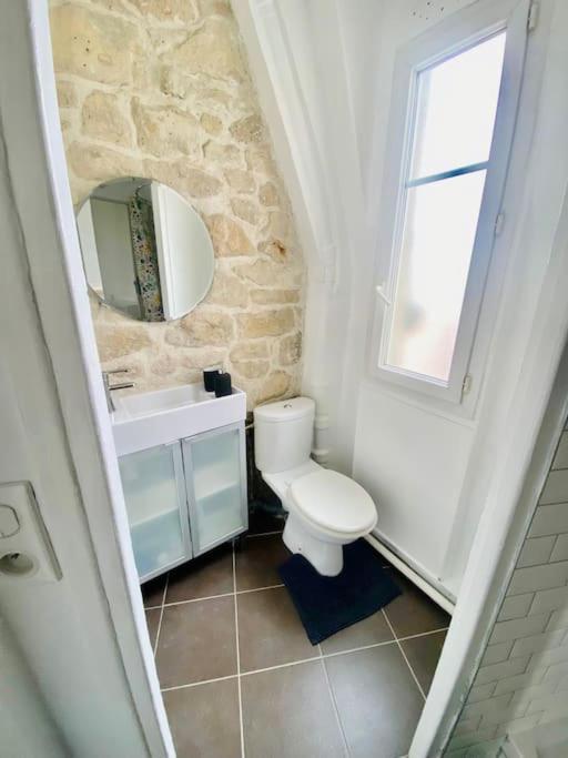 Appartement Vue Tour Eiffel Ligne 14 A Cote De Paris Gentilly Kültér fotó